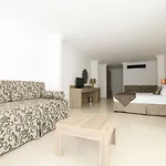 Palm Bay Hotell