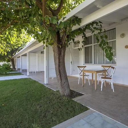 Palm Bay Emecik