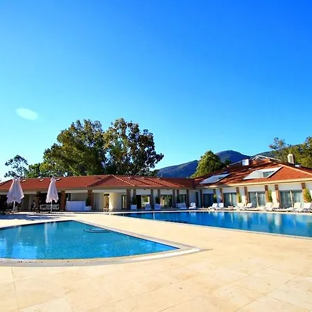 Palm Bay Hotel 3*